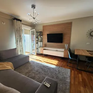 Kalpazo Skanderbeg Square Apartment