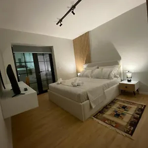 Lucas Downtown Appartement