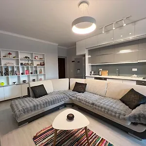  Apartamento Gallery - Center View