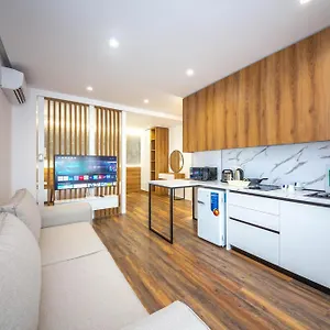 Downtown Boutique Apartment